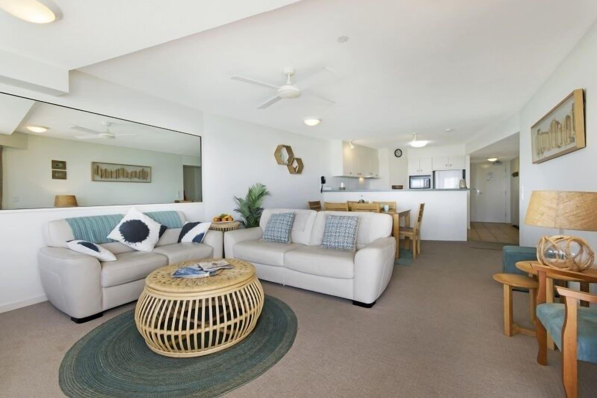 Riviere On Golden Beach Caloundra Exterior foto