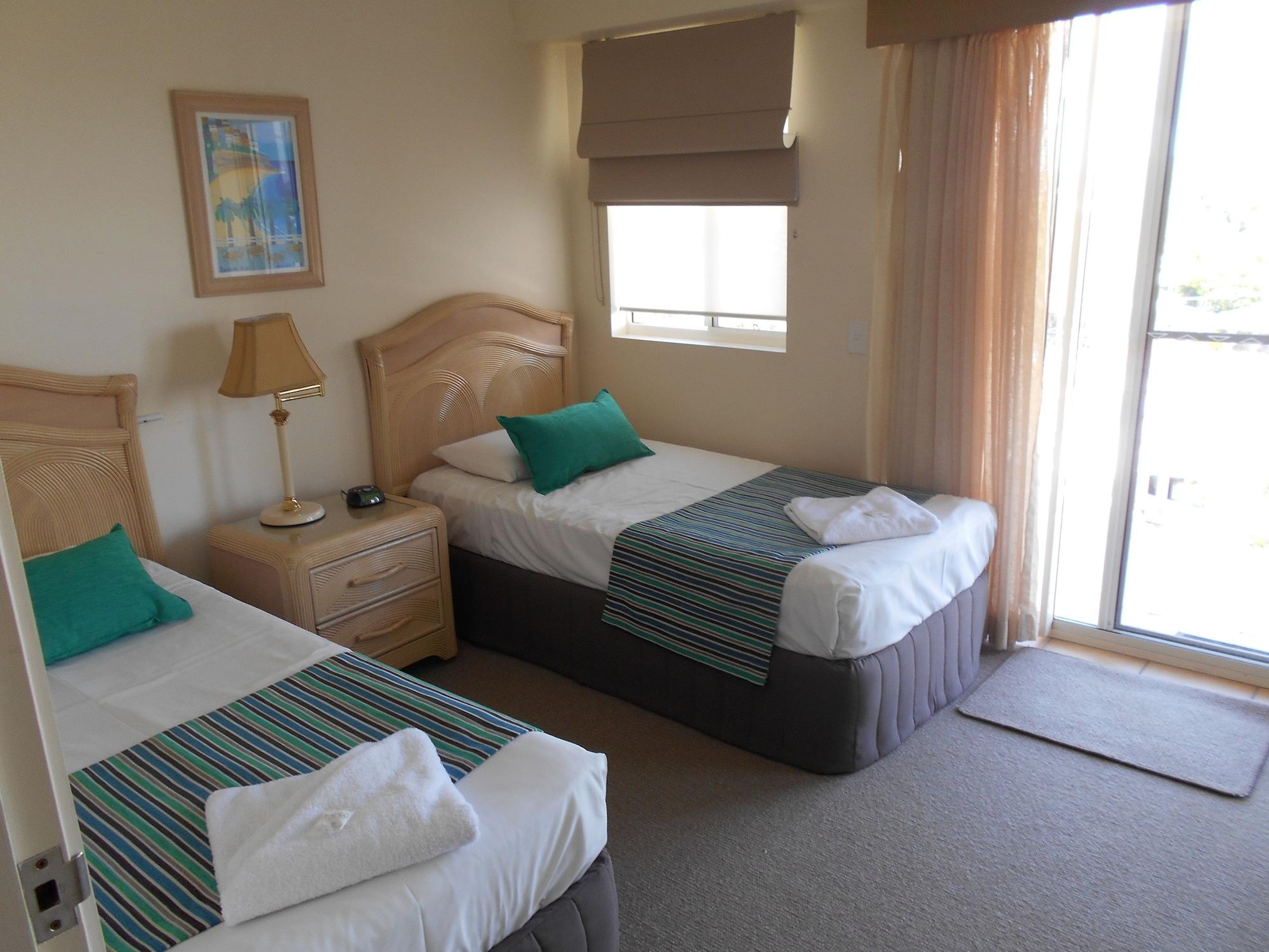 Riviere On Golden Beach Caloundra Exterior foto