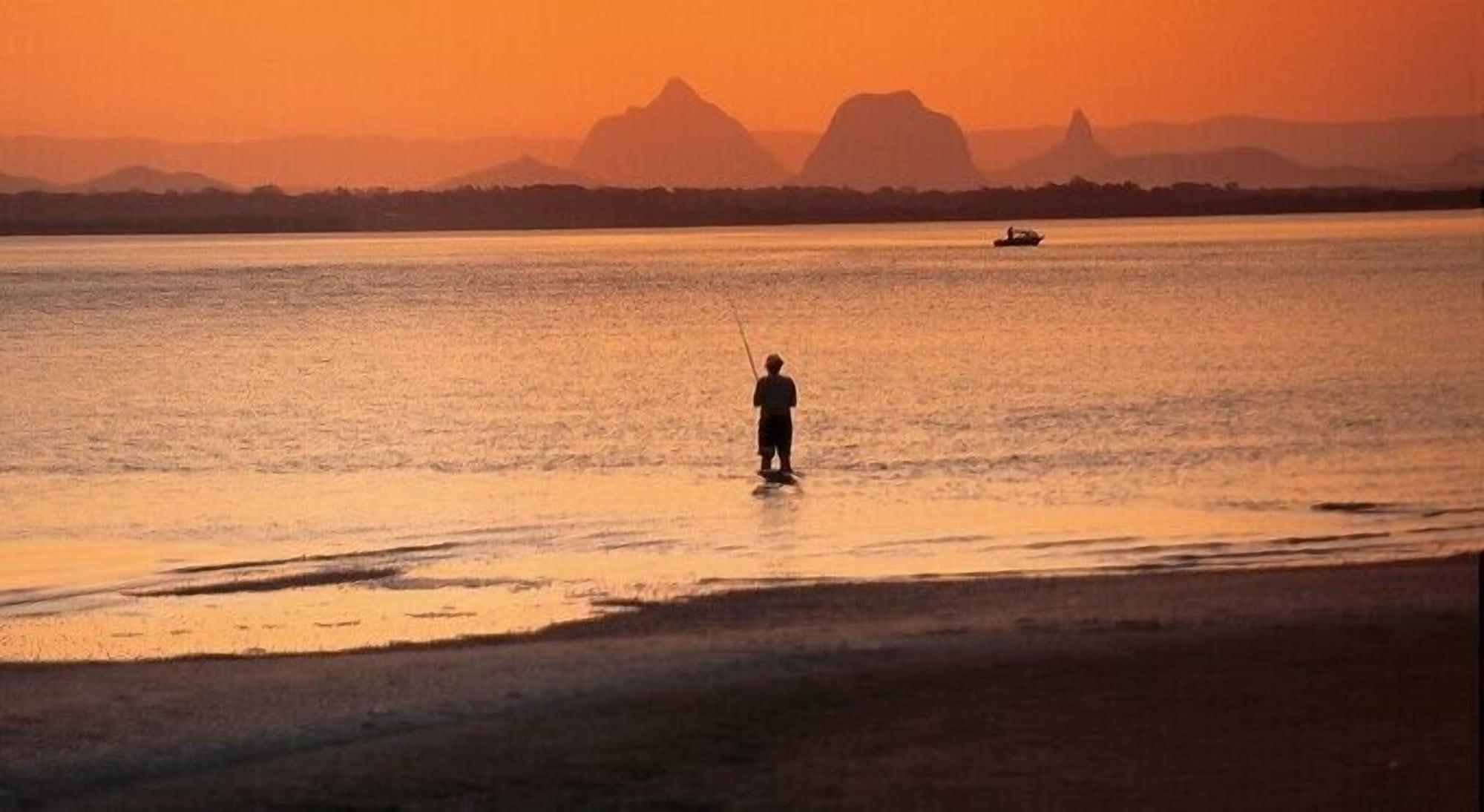 Riviere On Golden Beach Caloundra Exterior foto