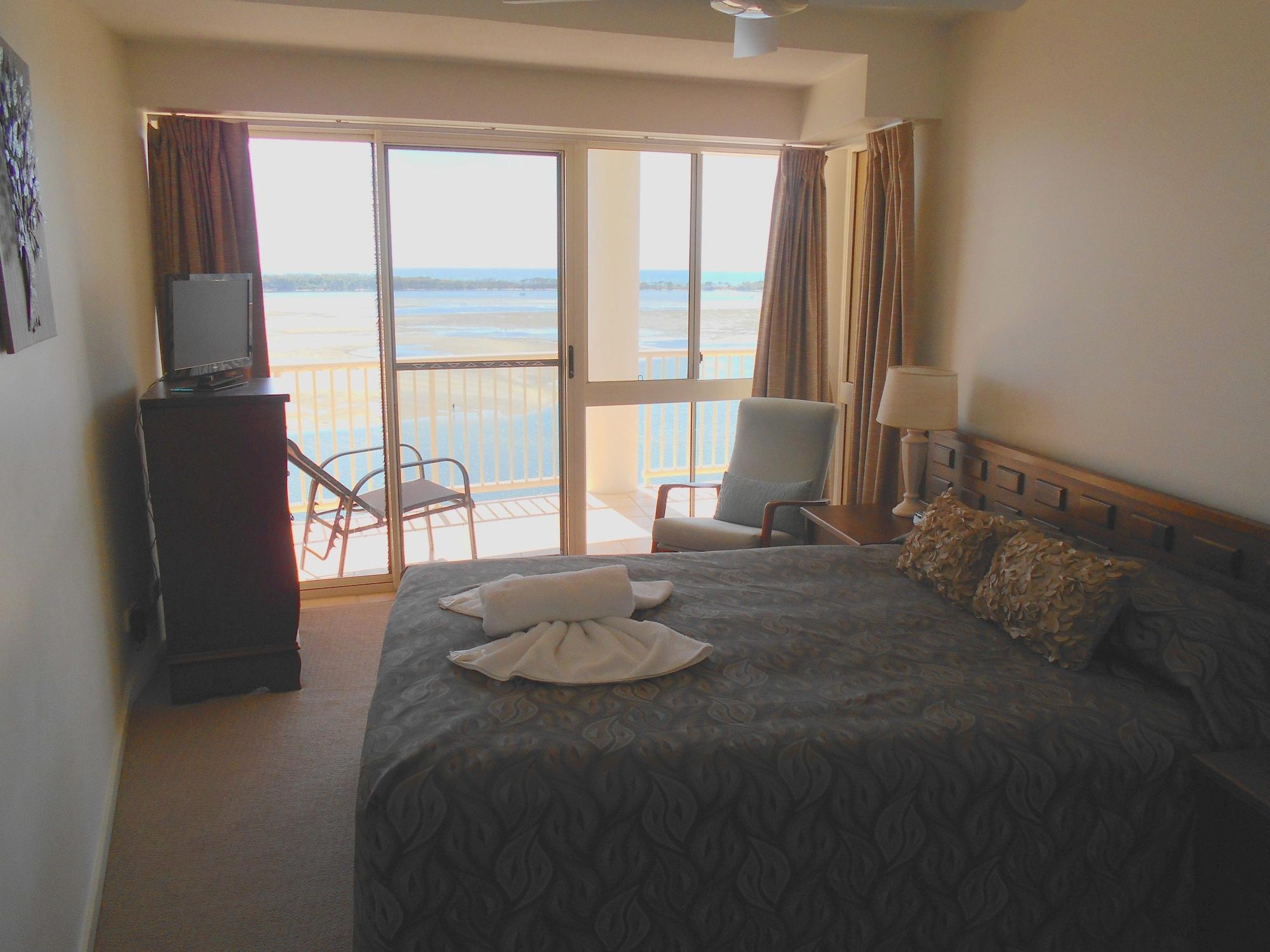 Riviere On Golden Beach Caloundra Exterior foto